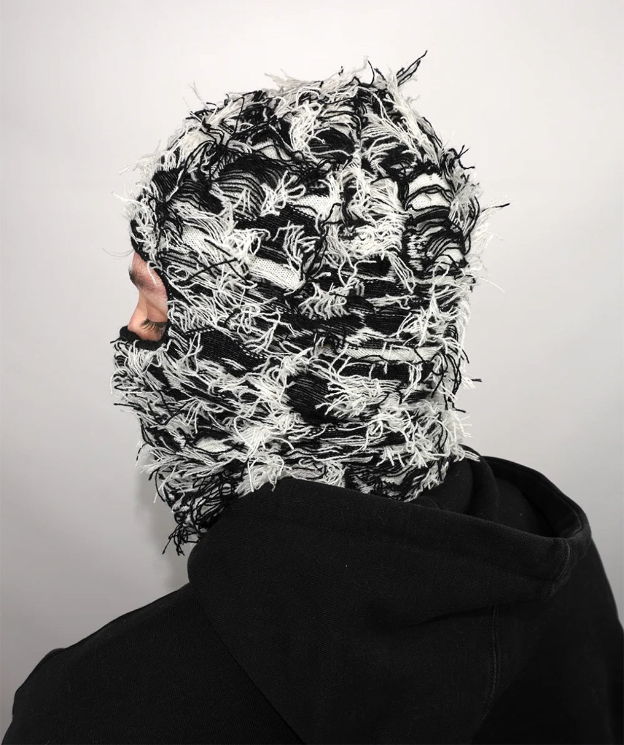 Frayed Oreo Balaclava