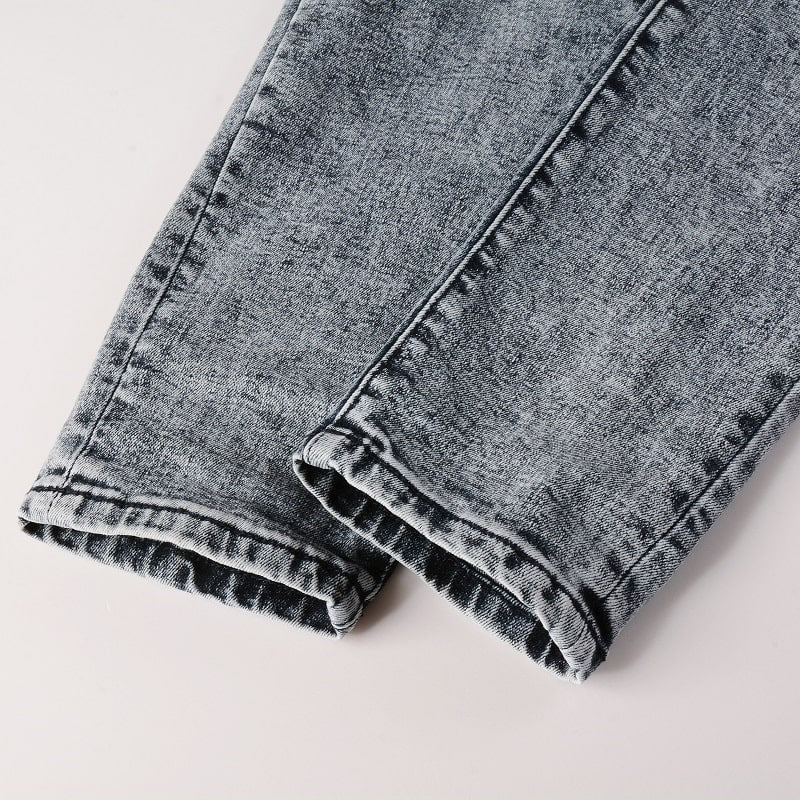 Säuregraue Jeans