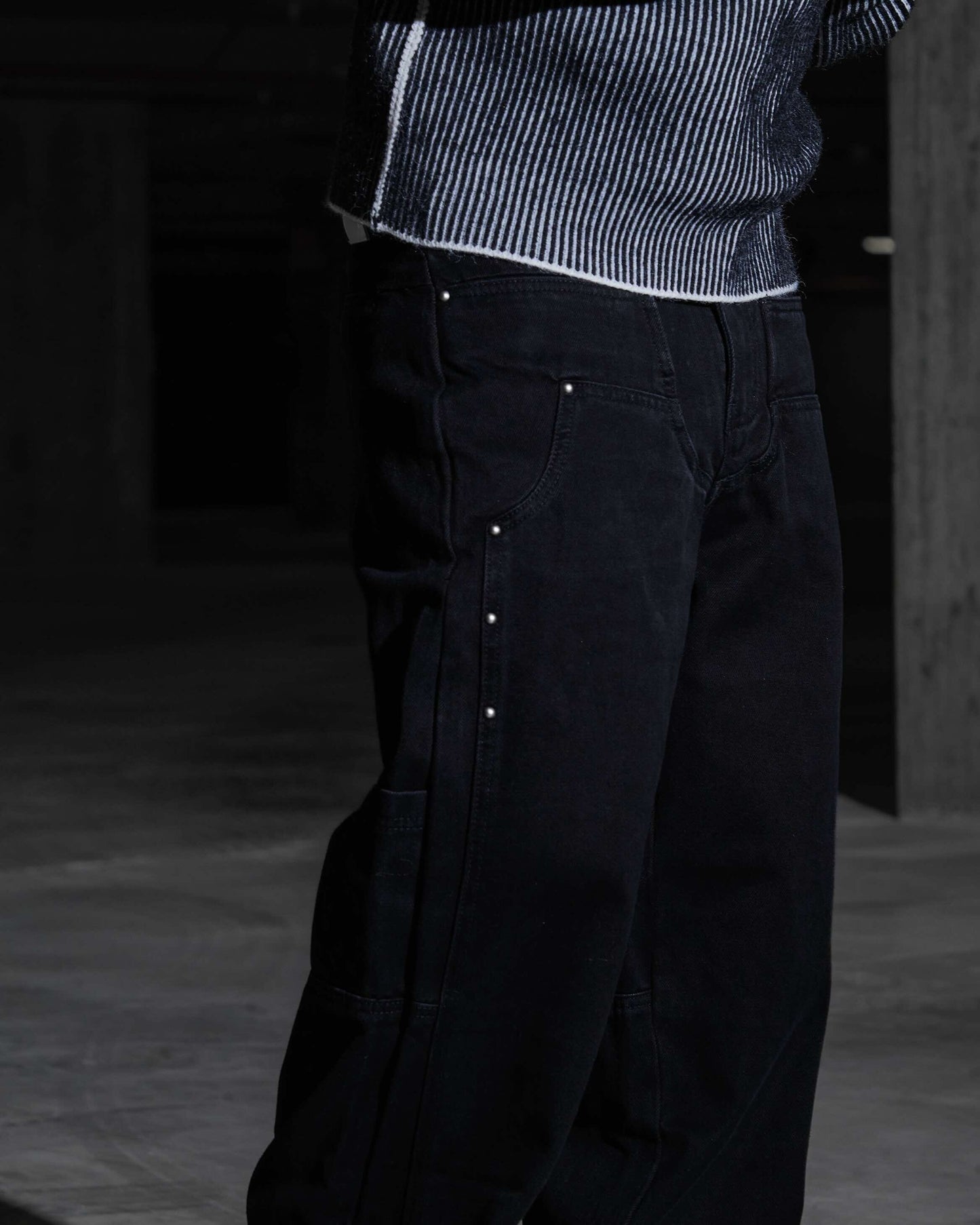 Schwarze Nieten Baggy Jeans