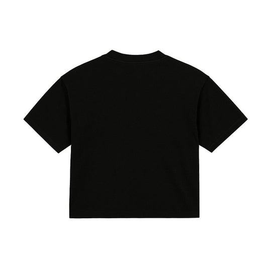 Schwarzes T-Shirt mit kastiger Passform