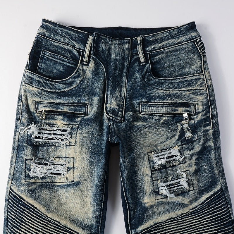 Blaue gesegnete Jeans