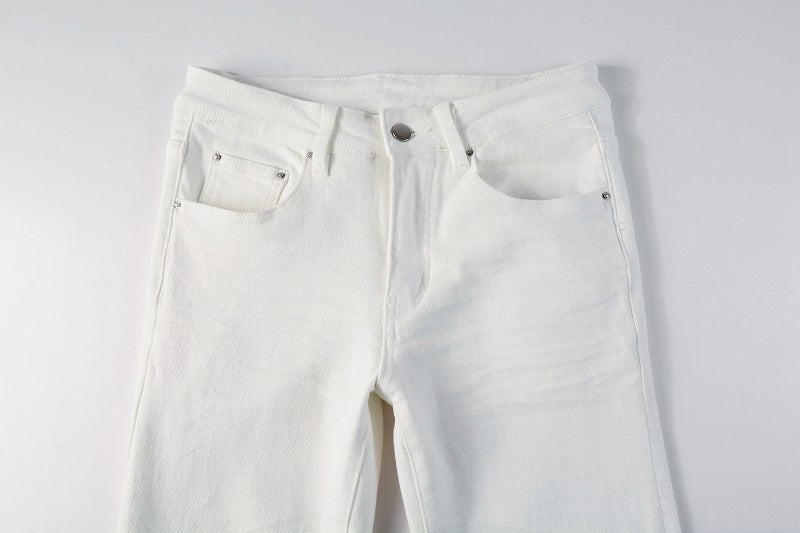 Klassische weiße Jeans