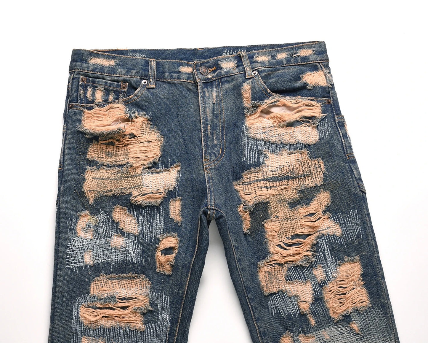 Cremefarbene Jeans im Used-Look
