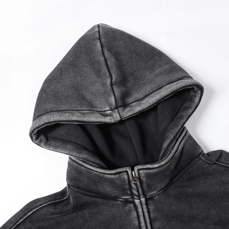 Verblichener schwarzer Hoodie