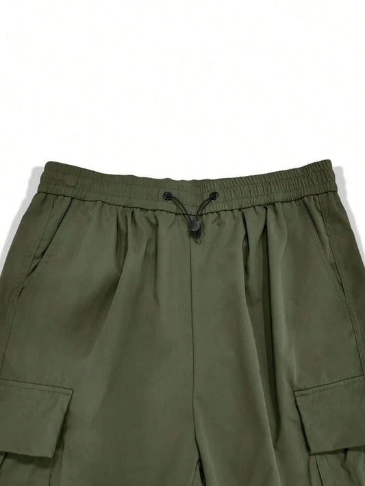 Grüner Tech-Fallschirm