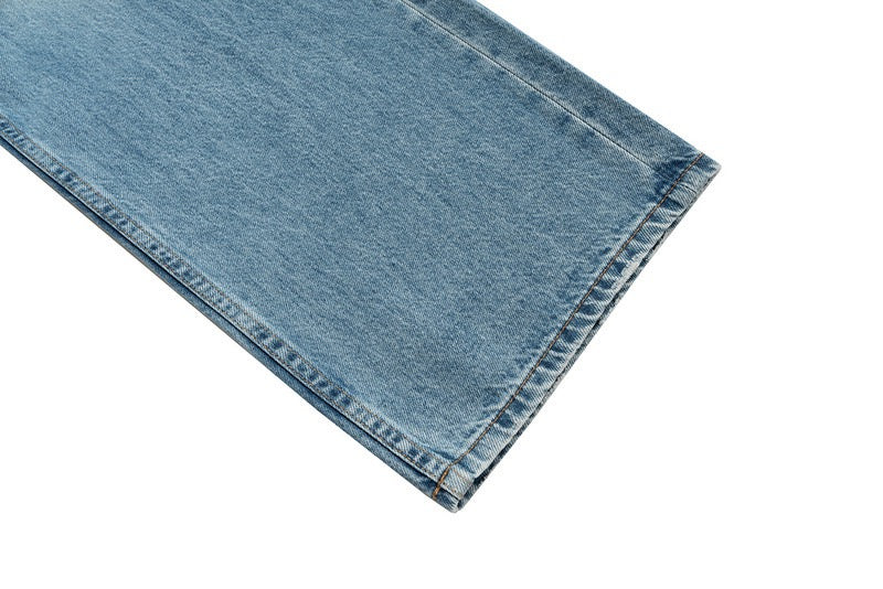 Hellblaue Baggy-Jeans