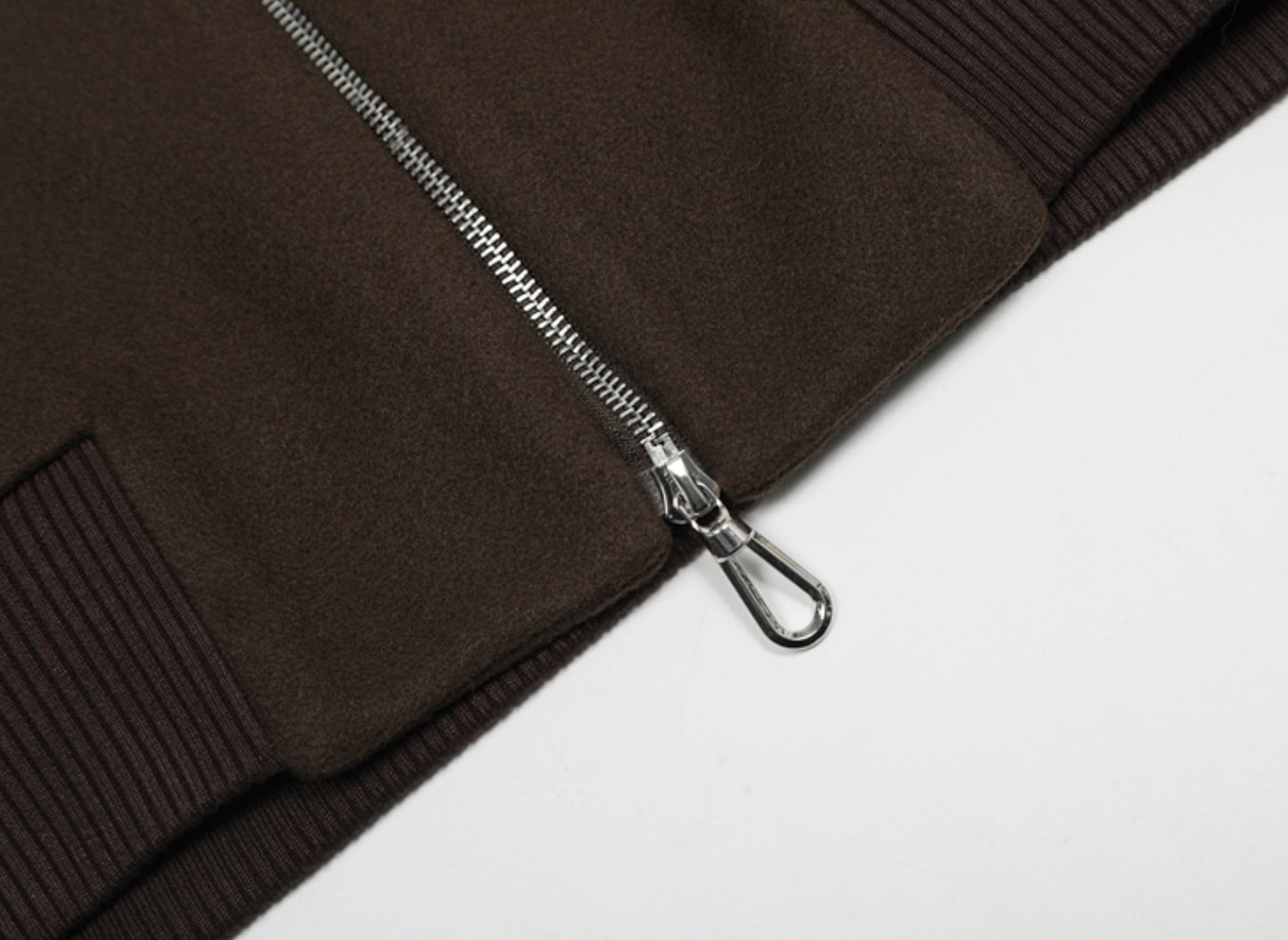 Braunes Silent Jacket