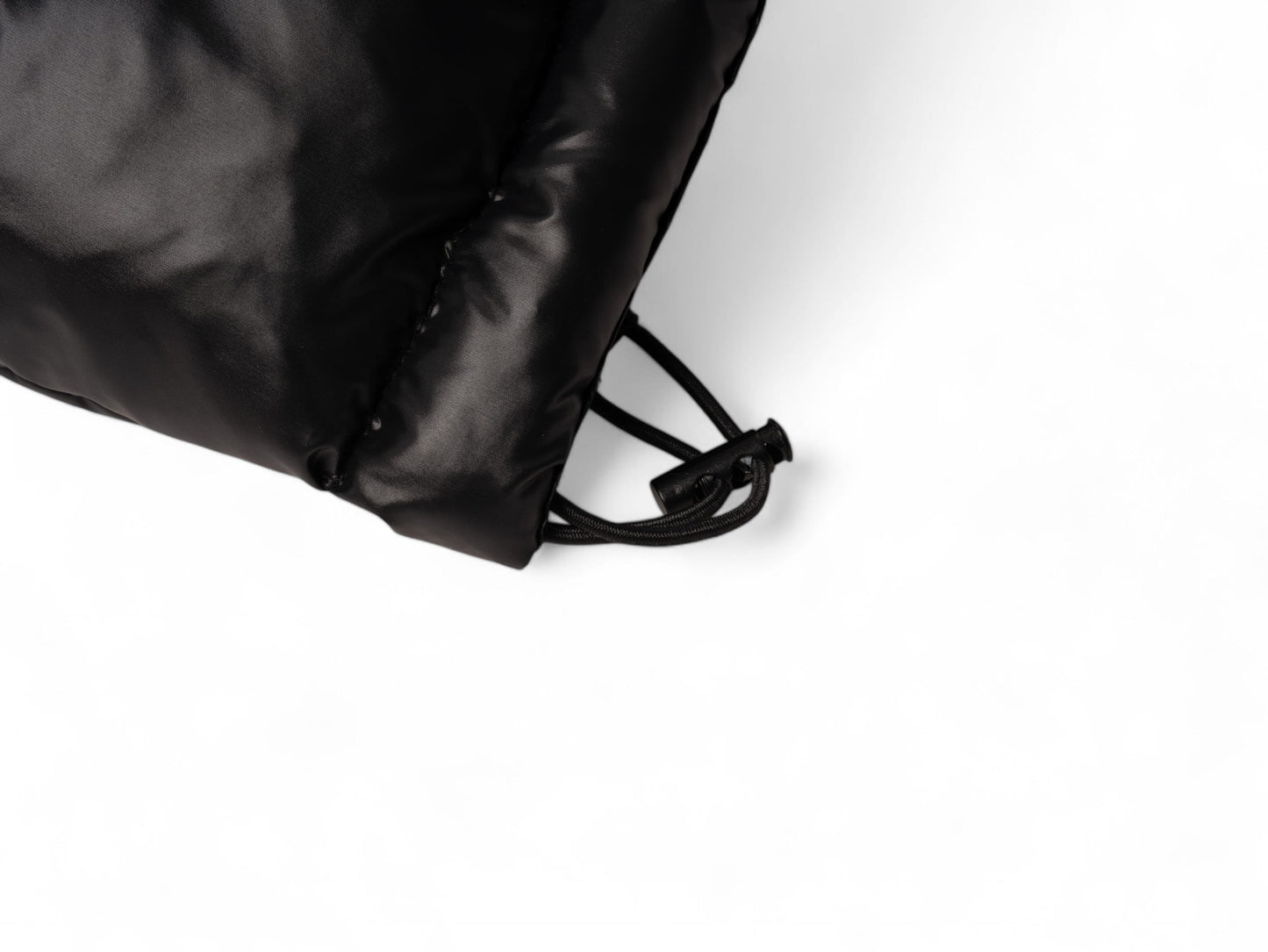 TVE Schwarze Pufferjacke