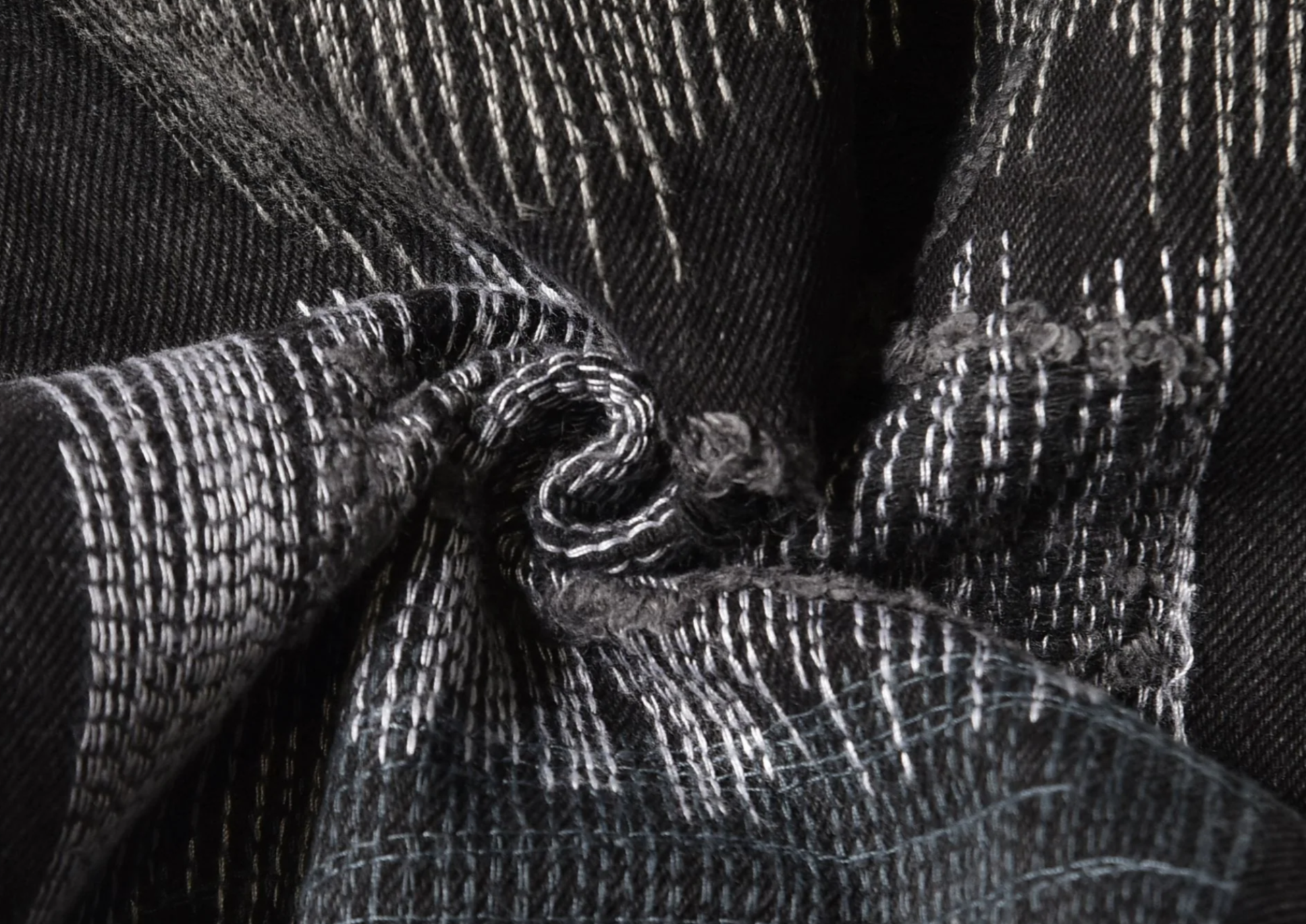 Schwarze Distressed Jeans