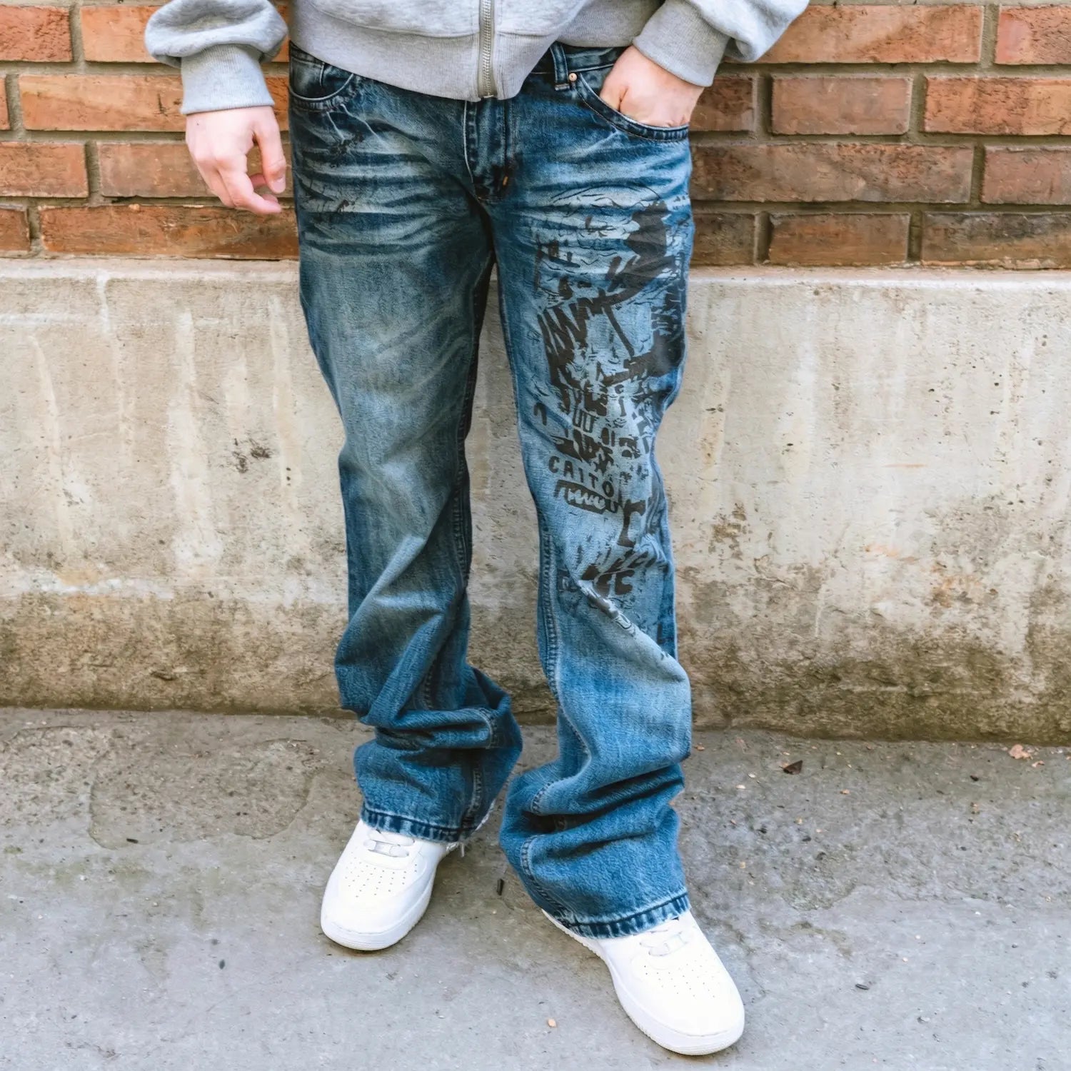 Marker Flare Jeans