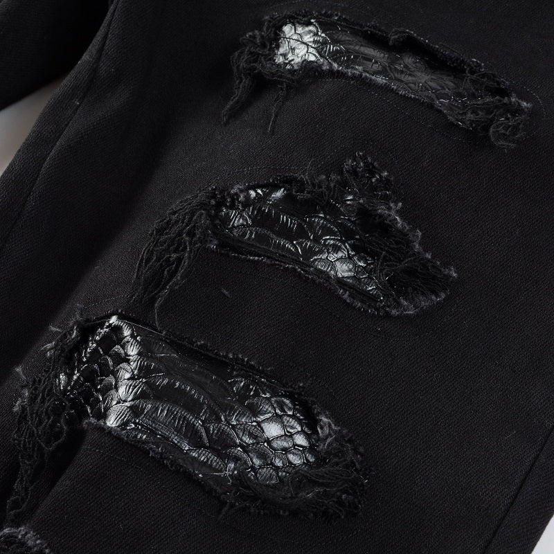 Schwarze Schlangenjeans