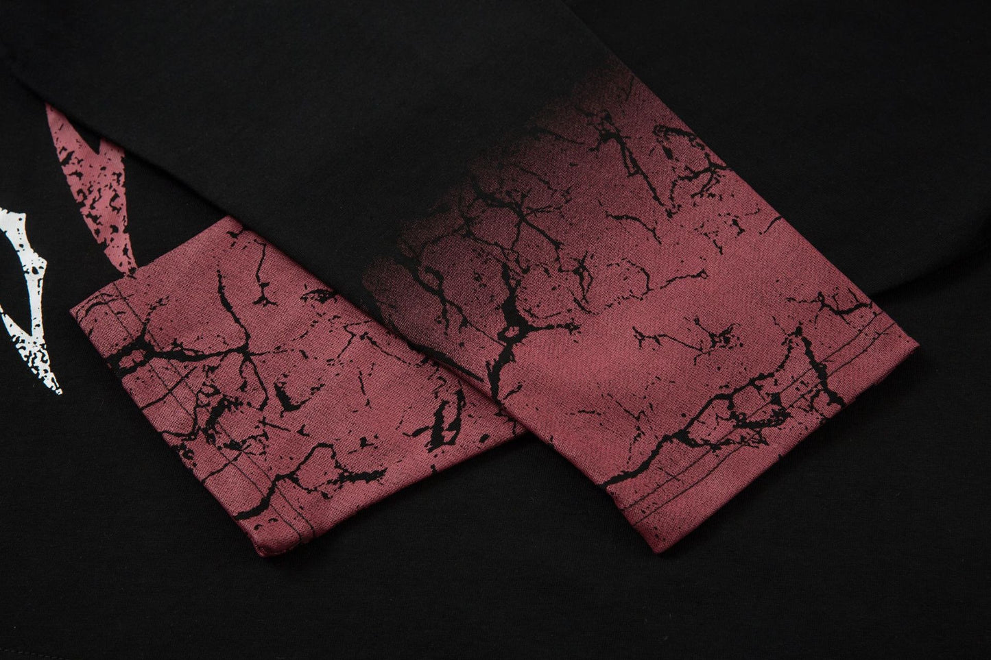 Schwarze Dämonen Langarmshirt