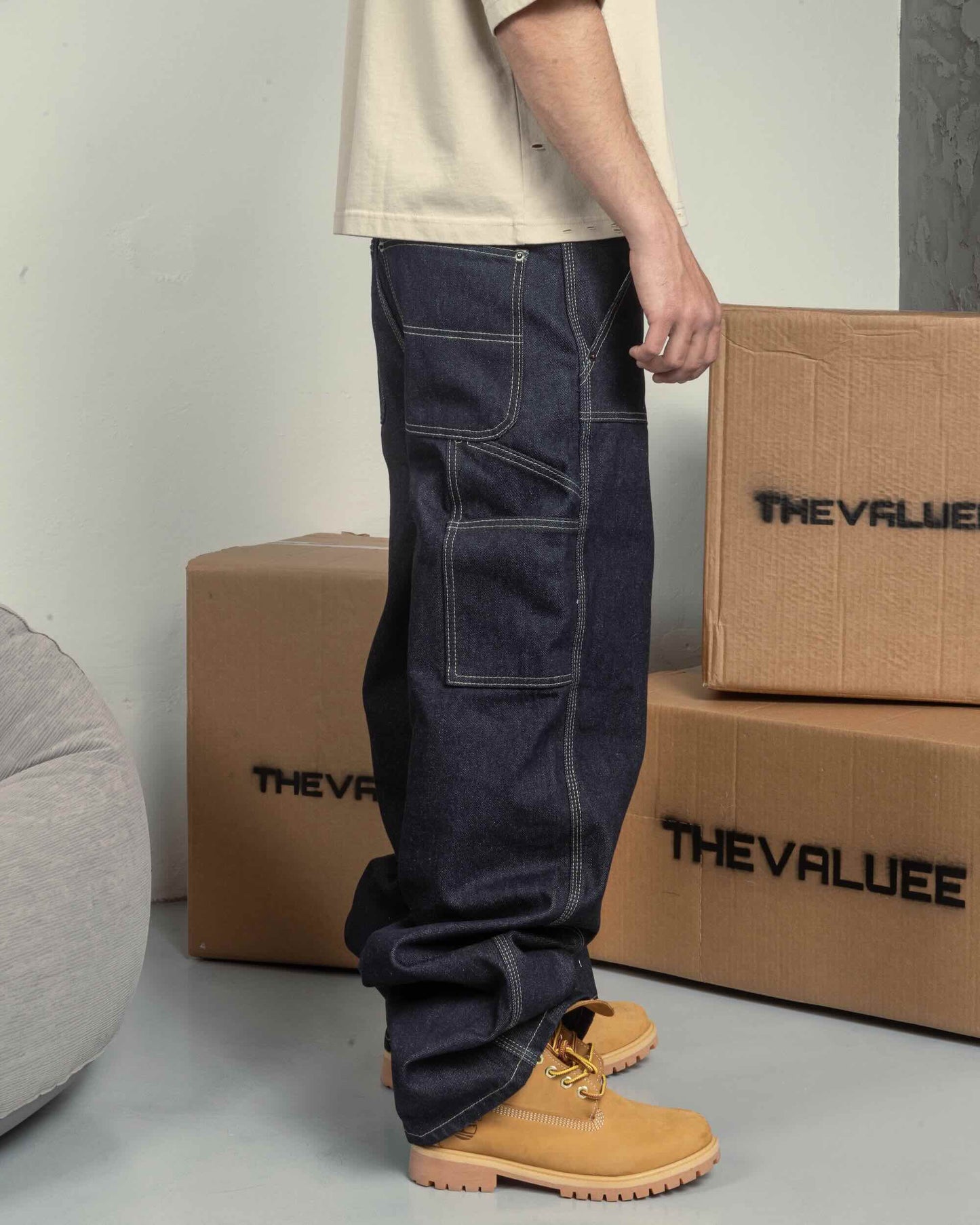 Baggy-Jeans aus Raw Denim