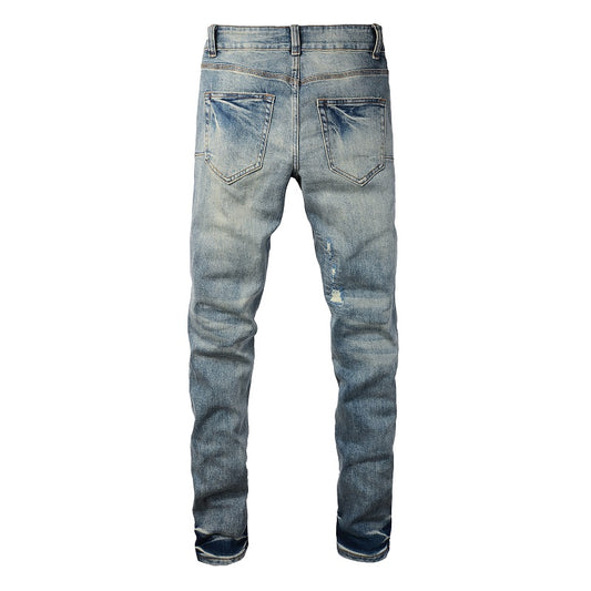 Jeans mit Rissen